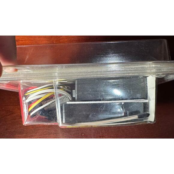 Bulldog Security Extended 800 Ft Range Remote Starter RS102E New Sealed Package - Picture 5 of 8